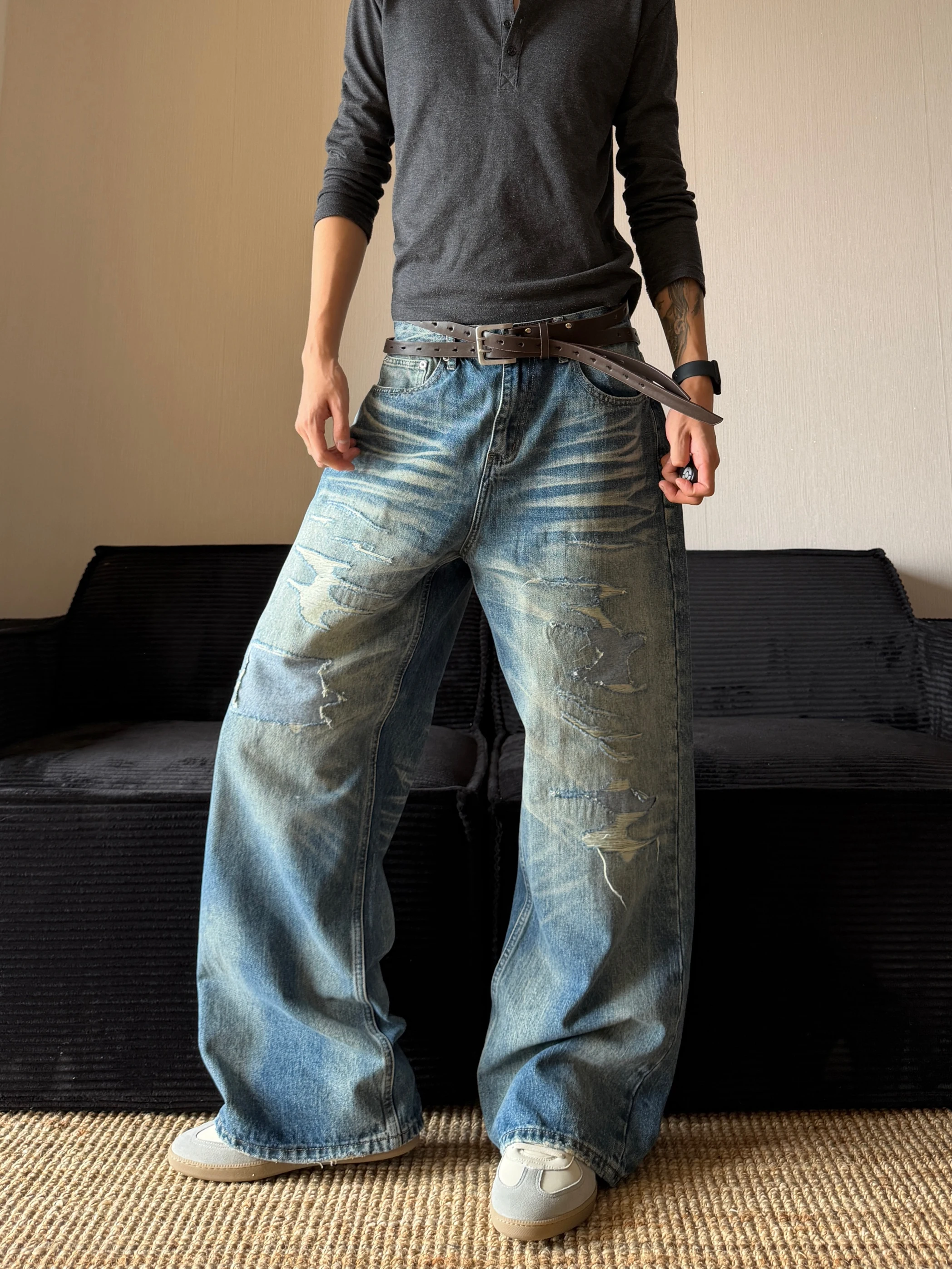 

Vintage American Streetwear Ripped Denim Jeans Men's Loose Straight Leg Wide Leg Pants Washed out Style Casual Leisure Jeans