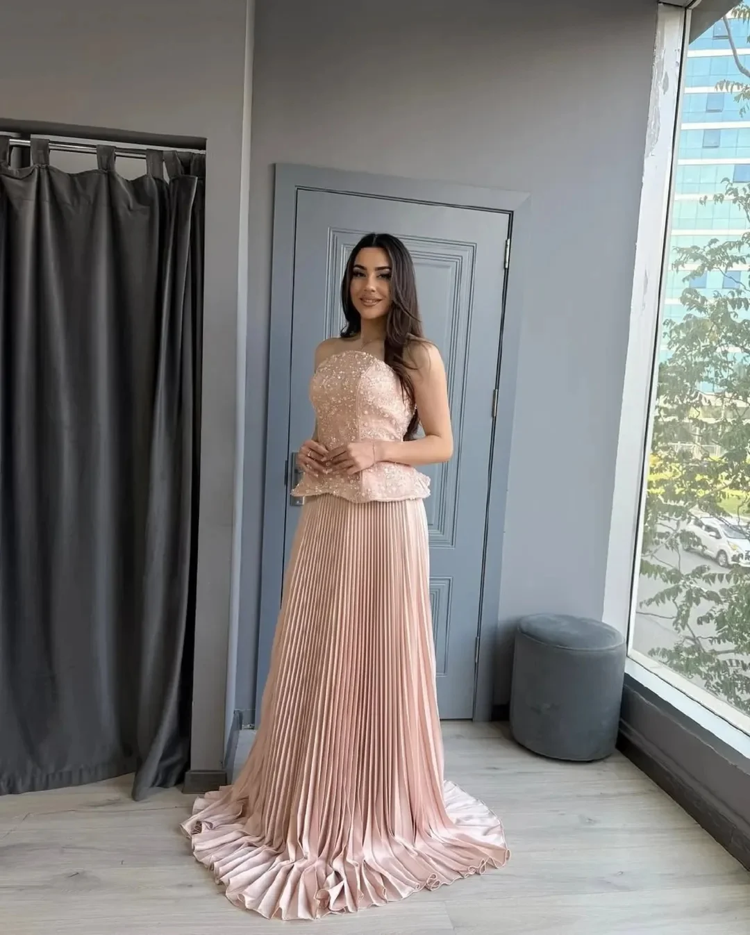 

New Design Sexy Strapless Beading Crystal Corset Draped Pleated A Line Ribbon Evening Prom Formal Party Dress