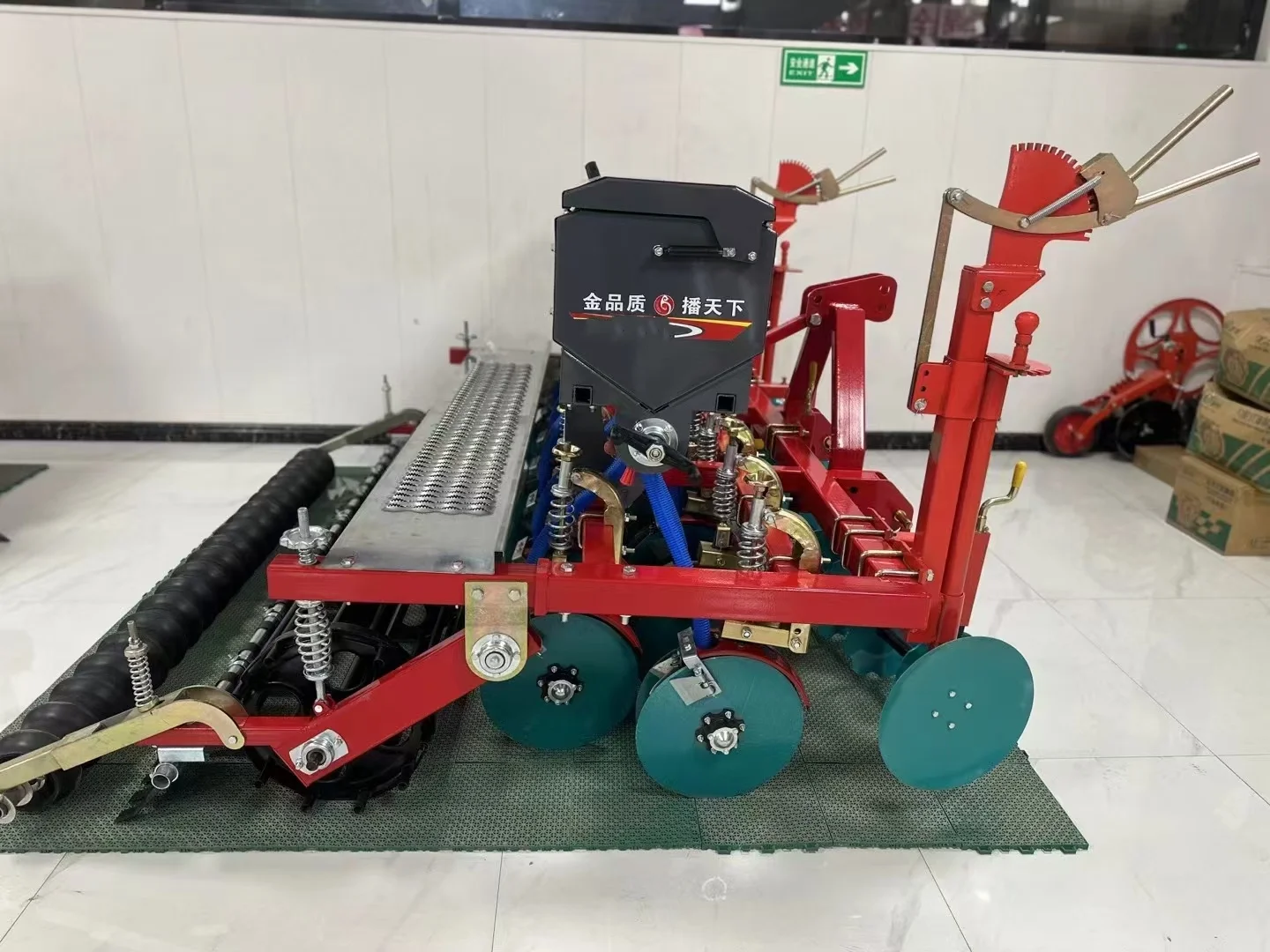 New 12-Row No-Till Wheat Drill Planter Seeding Machine For Wheat Corn Sowing Gearbox Core Component Home Farm Agriculture Use