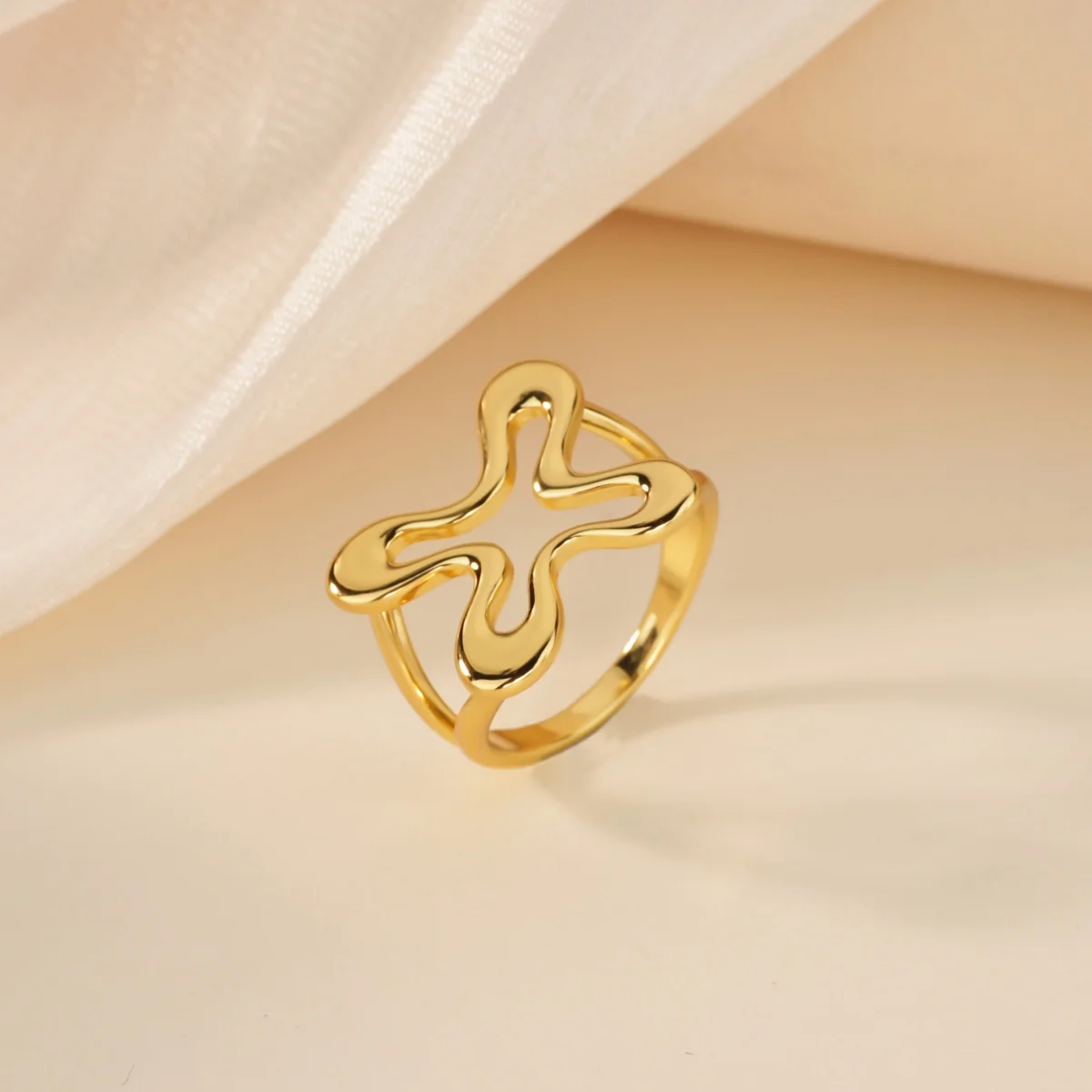 Minimalist Simple Abstract Blossom Flower Rings for Women Men Gold Plated Sliver Color Copper Metal Ring Suitable for Vacation
