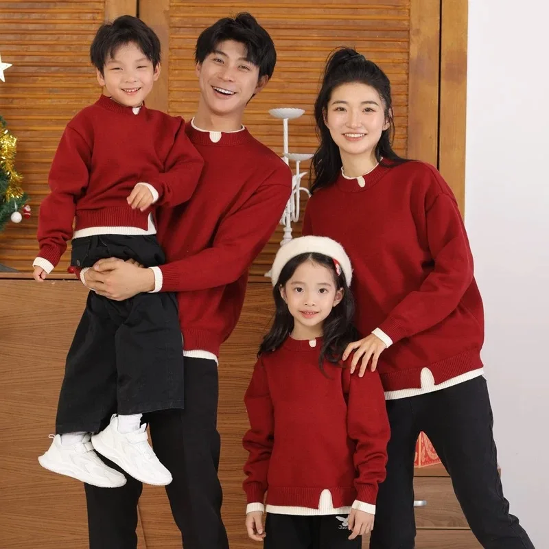 

2026 Autumn Family Matching Sweater Mom Dad Kid Knit Tops Casual Warmth Insulated Soft Cotton Easy Match Outfit for Children