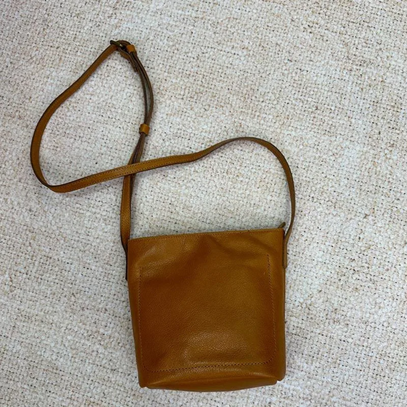 

Новый стиль для 2026. Женская сумка-ведро из воловьей кожи растительного дубления сверху, сумка через плечо на одно плечо в стиле ретро.