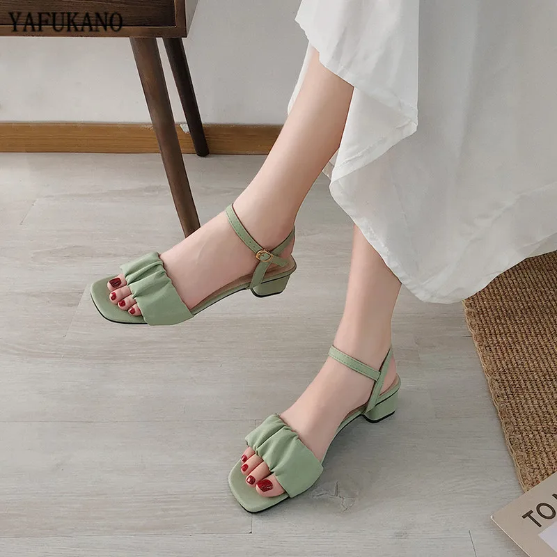 Fashion Square Heel Womens Sandals 2024 Summer New Korean Pleated Ankle Buckle Casual High Heels Sandals Simple Rome Shoes