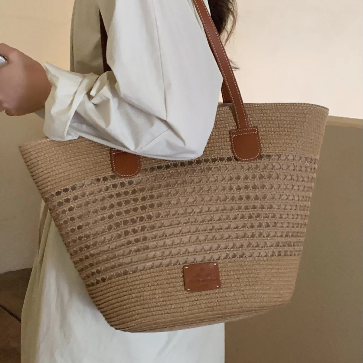 

Women's Large Capacity Shoulder Bag Summer Straw Women Basket Handbag Fashion Female Luxury Designer Beach Bag Shopper Tote Bags