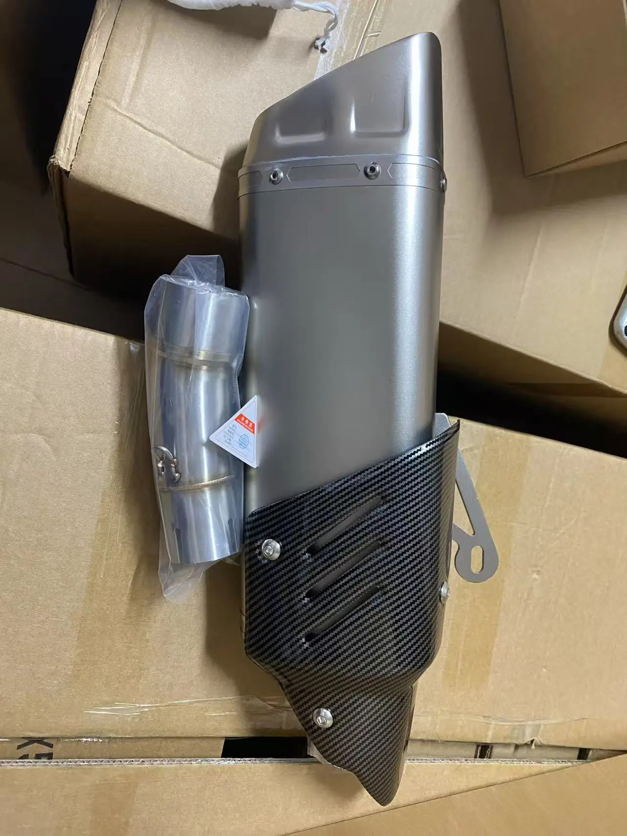 High PerformanceUniversal Motorcycle Exhaust Pipe with Bracket, Motorcycle Exhaust Mufflers,Universal, Caliber51mm, Length 430mm