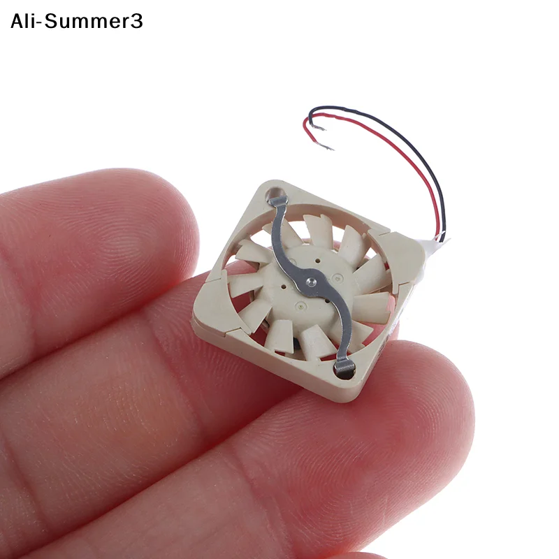 【Summer3】1Pc High-Turn Micro Uav Cooling Fan UF3H3-700 2Wires Bare Wires Drone Cooling Fan Accessories 1703 1.7cm 5V 3.3v 1.7cm
