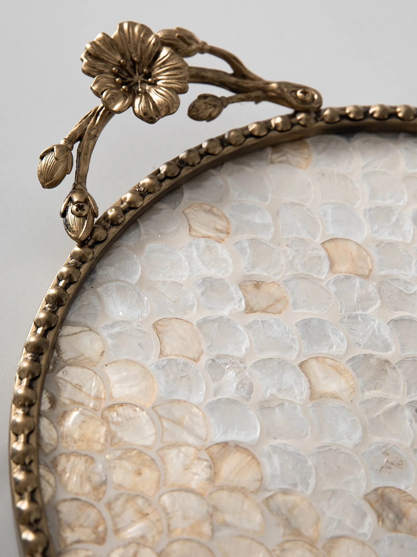 Retro light luxury shell decor - Luxury Skincare Tray recension och pris
