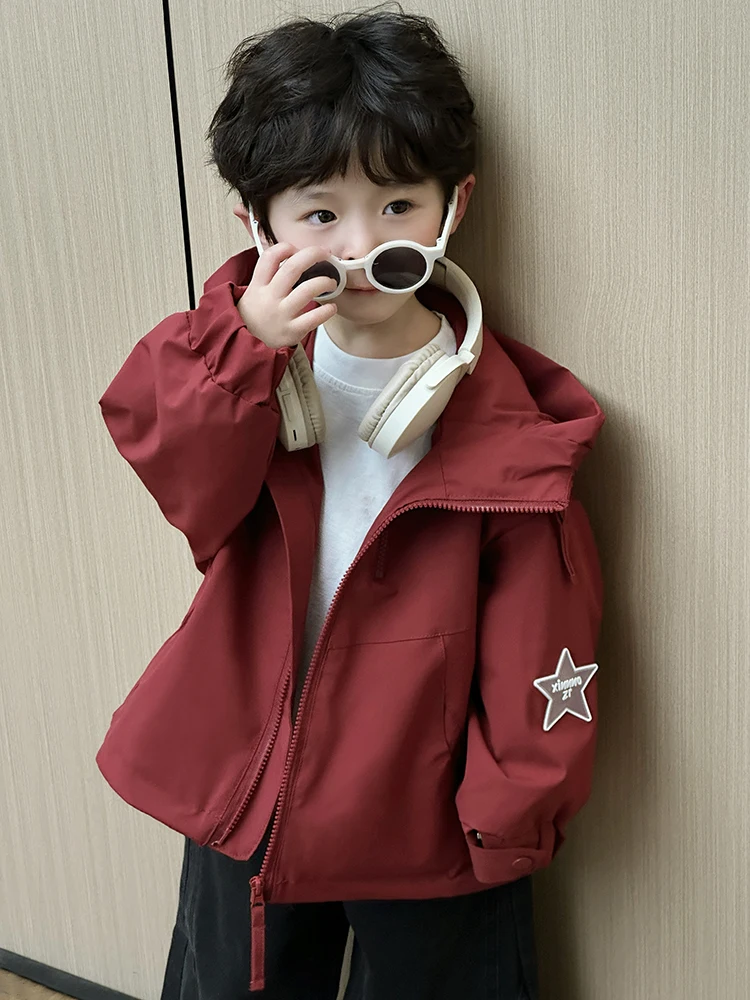 

Весенне-осеннее пальто-ветровка с капюшоном для мальчиков, повседневное пальто Sli, корейская версия, дышащее длинное пальто из полиэфирного волокна на молнии...