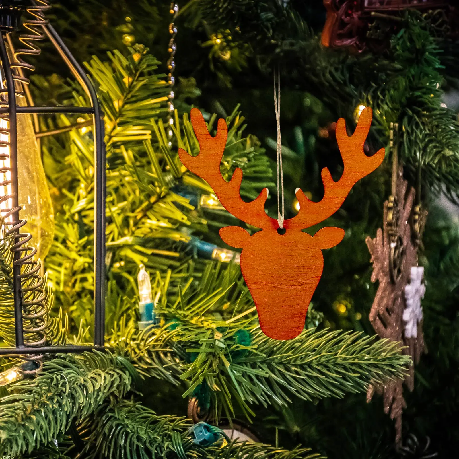 

1Set Deer Head Wooden DIY Pendants Unfinished Wood Cutouts Decorative Xmas Graffiti Ornaments Painting Chips for Christmas Party