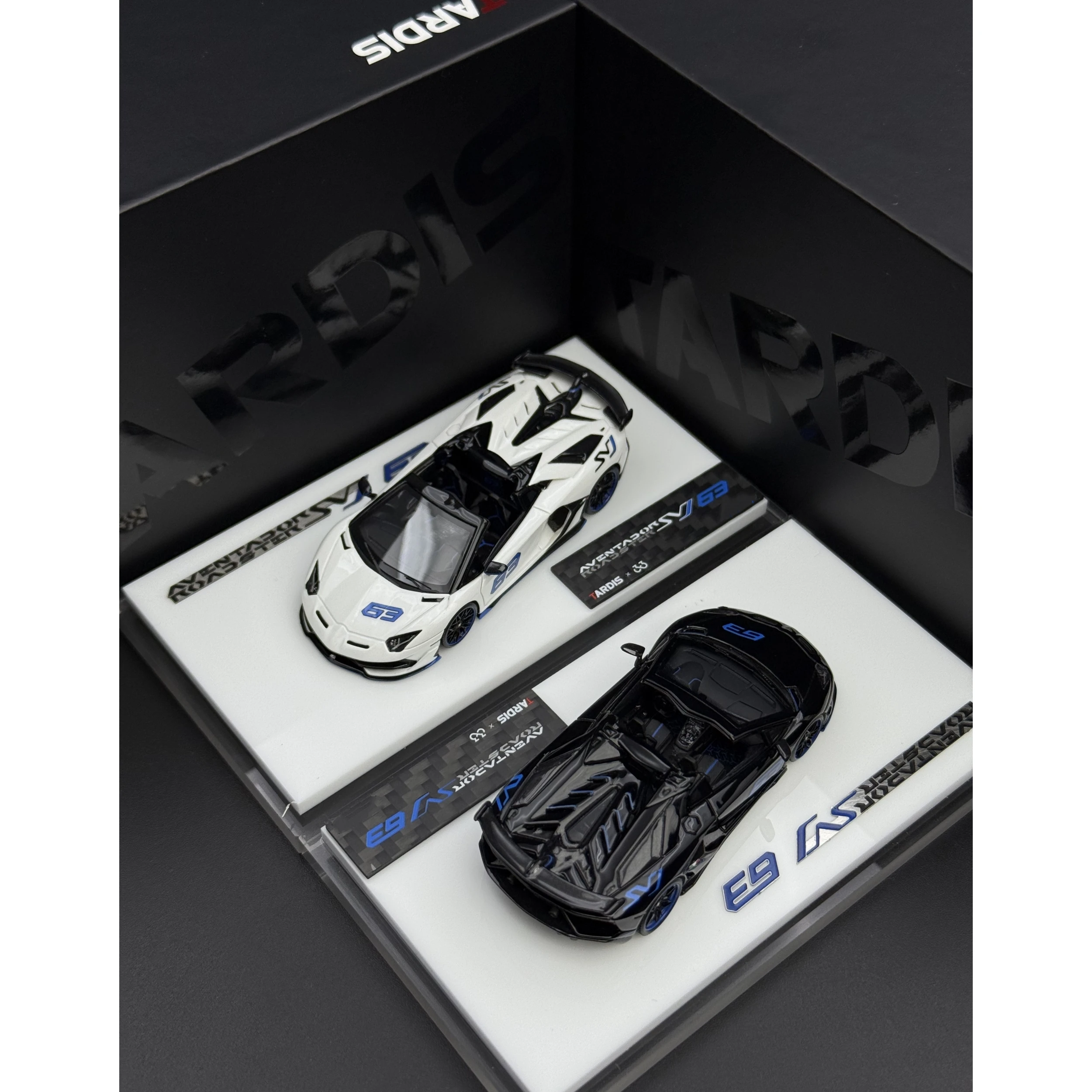 

TARDIS 1/64 SVJ Diecast Model Car Resin Limited edition Collection