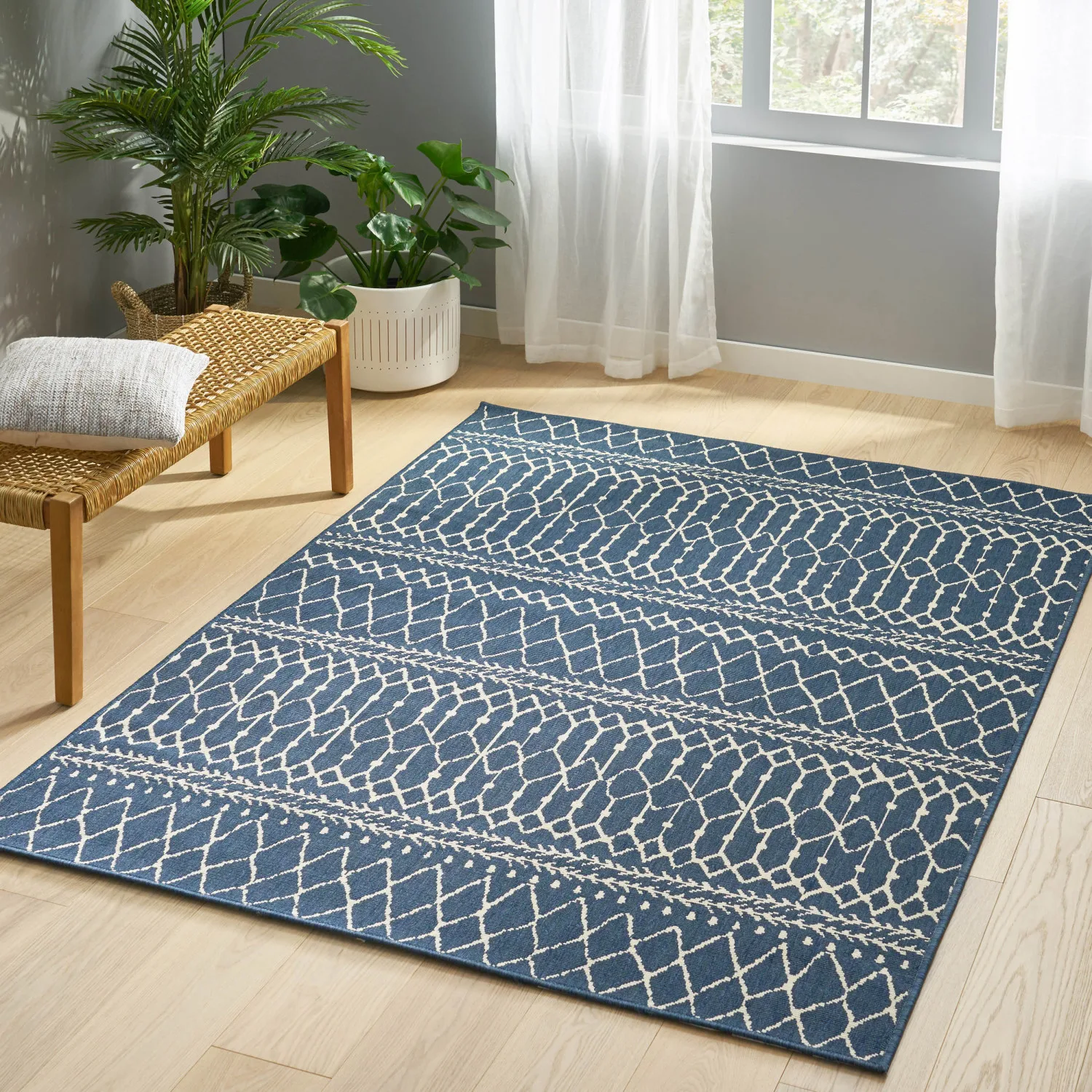 

5'3"x7' Rug - Modern Abstract Design, Durable Material, Non-Slip Backing