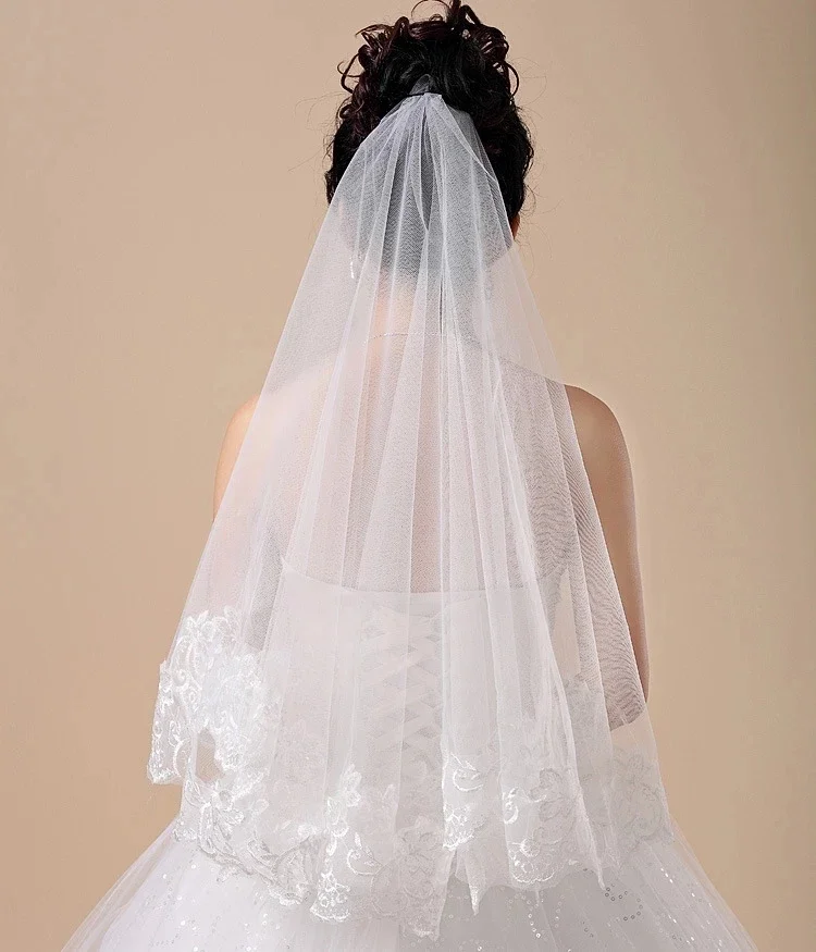 Short Wedding Veils with Lace Applique White Ivory One Layer Lace Bridal Veils