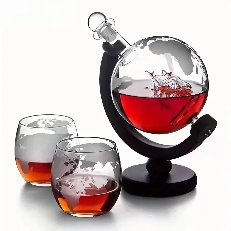 

900ML Creative Globe Decanter Set with Lead-free Carafe Exquisite Wood-stand and 2 Glasses Whiskey Decanter Globe Grade Gift