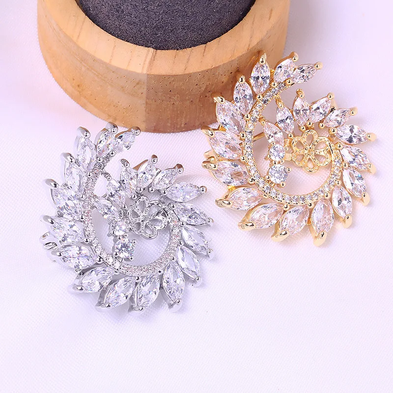 Copper Gold-plated Micro-zircon Spiral Pearl Brooch Jewelry Corsage DIY Accessories Elegance