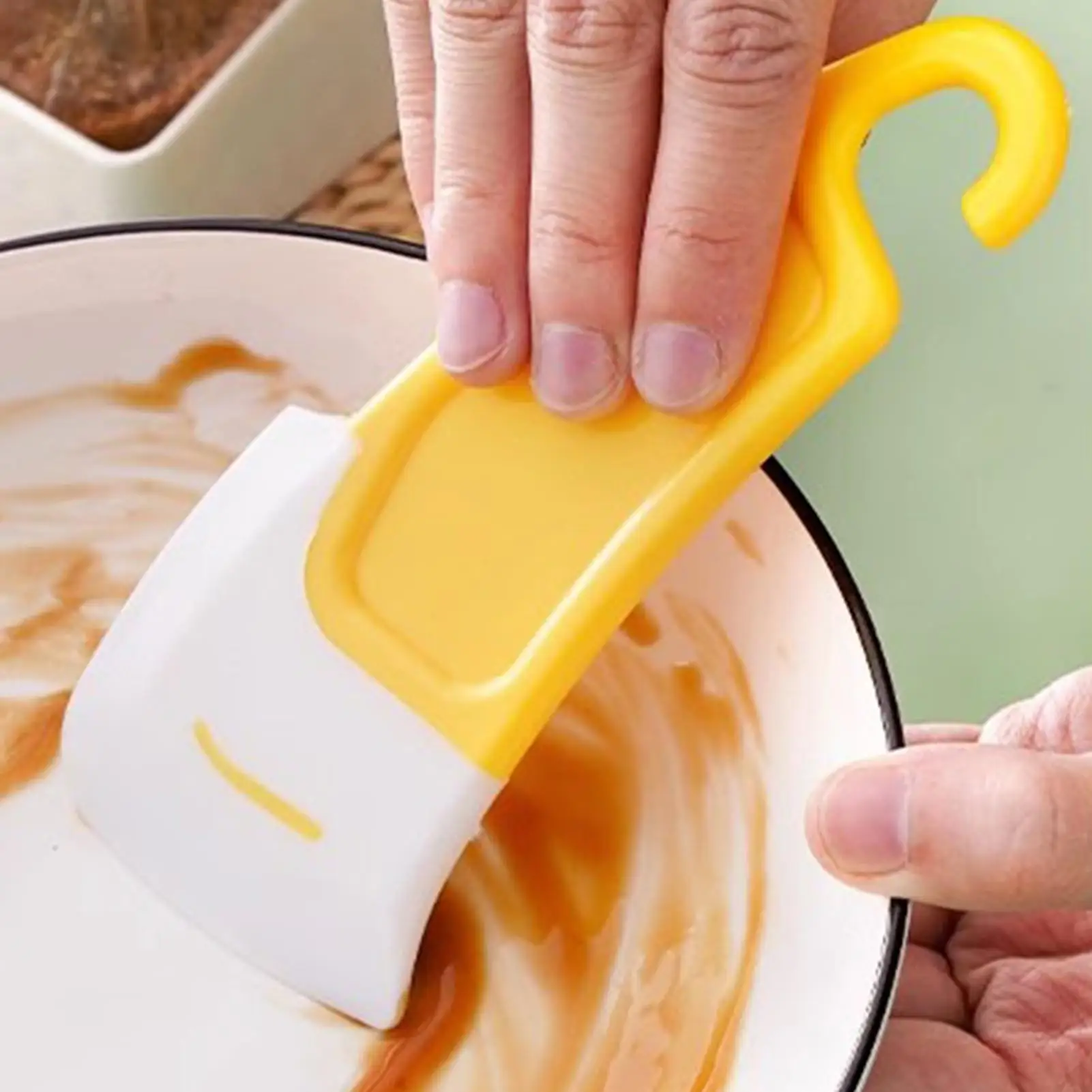 Silicone Pan Scraper Tool, Non-Stick Scratch-Free Spreader Remover for Kitchen Cooking, Baking Dishes, Pots Pans Cleaning