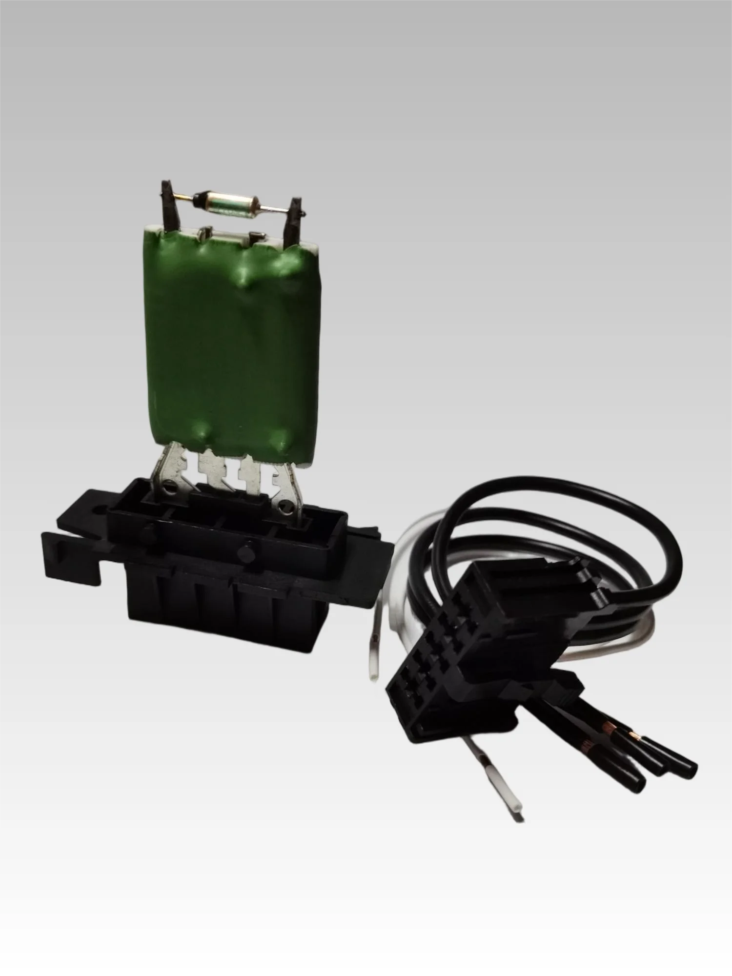 

Heater Motor Blower Fan Resistor with Wiring Repair Plug Harness for Fiat Grande Punto Qubo new