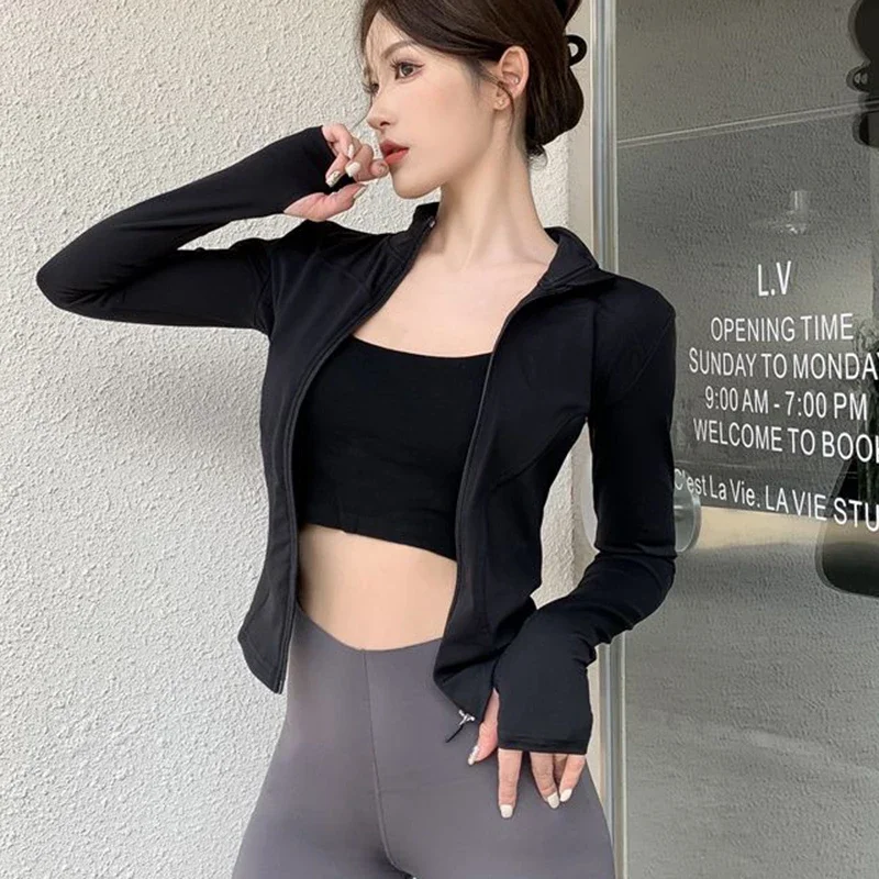 2025 nouveau Slim Fit à manches longues t-shirt femmes sauvage fermeture éclair taille minceur Yoga t-shirt femme serré col montant culture hauts femme