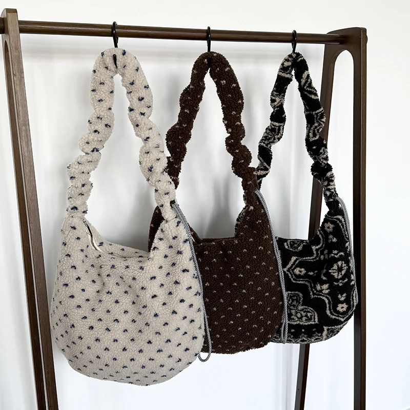 

2025 New Lamb Fur Polka Dot Women's Large Capaci oulder Crossbody Bag Casual Sle Soft Leather Buet ape Daily Use