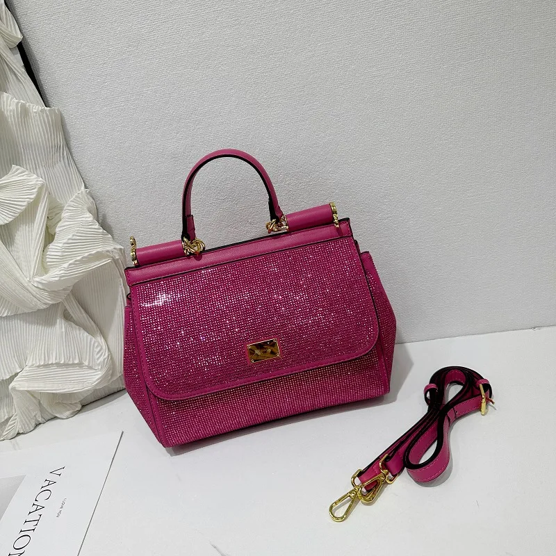 حقيبة كتف مستوحاة من المصمم للنساء لخريف وشتاء 2025 محفظة كروس متألقة متعددة الاتجاهات حقيبة نهارية جمالية عصرية ​