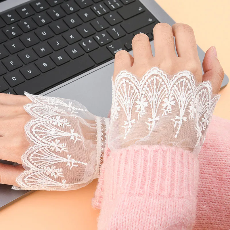 Lace Mesh Elegant Romantic Flower Fake Sleeves Detachable Wrist Cuffs Short Fingerless Gloves Wrist Warmer Sweet Dress Accessory