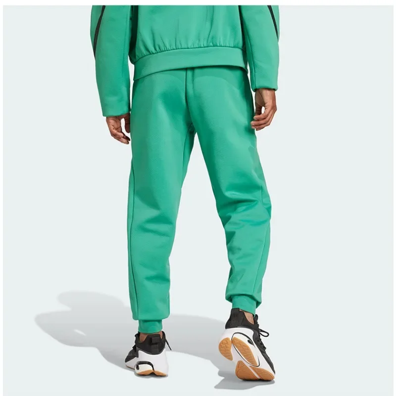 Adidas Soft Fleece Lined Relaxed Waist Cuffed Jogger Hidden Back Pocket Travel TrousersJD6442