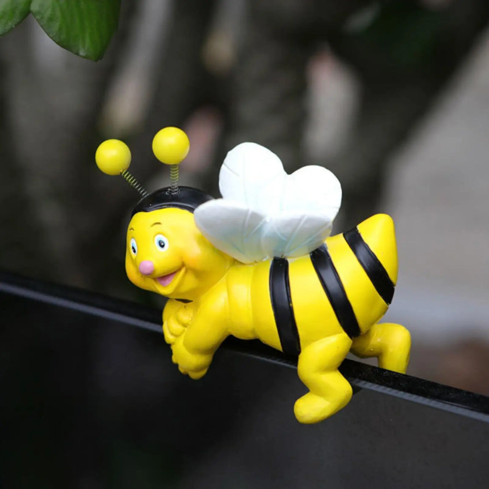 Bee Hanging Vase Creative Synthetic Resin Cartoon Pot Hugger Miniature Flowerpot for Desktop Windowsill Decor