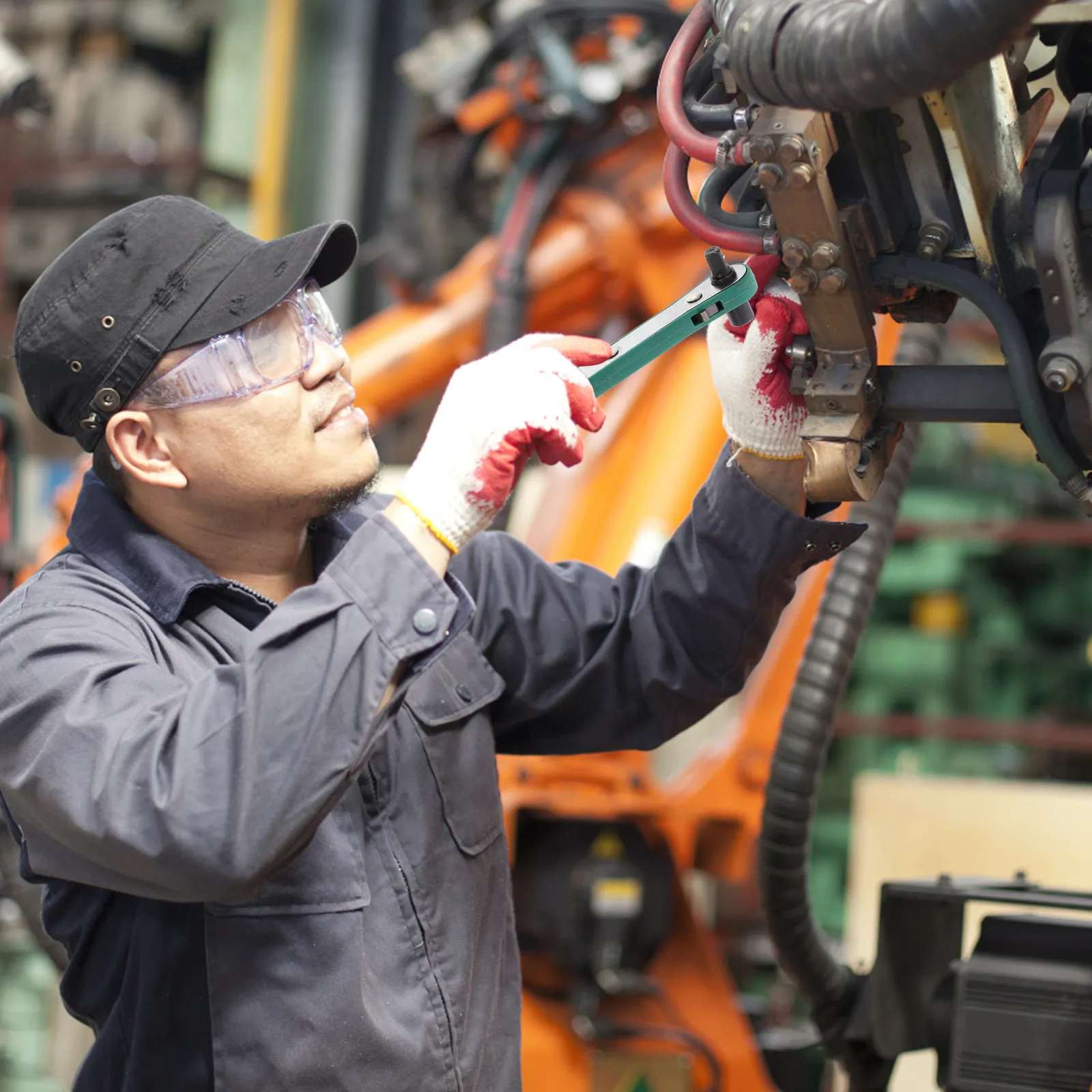 

Набор комбинированных ключей (1 комплект): прочный металлический инструмент для ремонта и обслуживания автомобилей, простое использование, со сменными головками