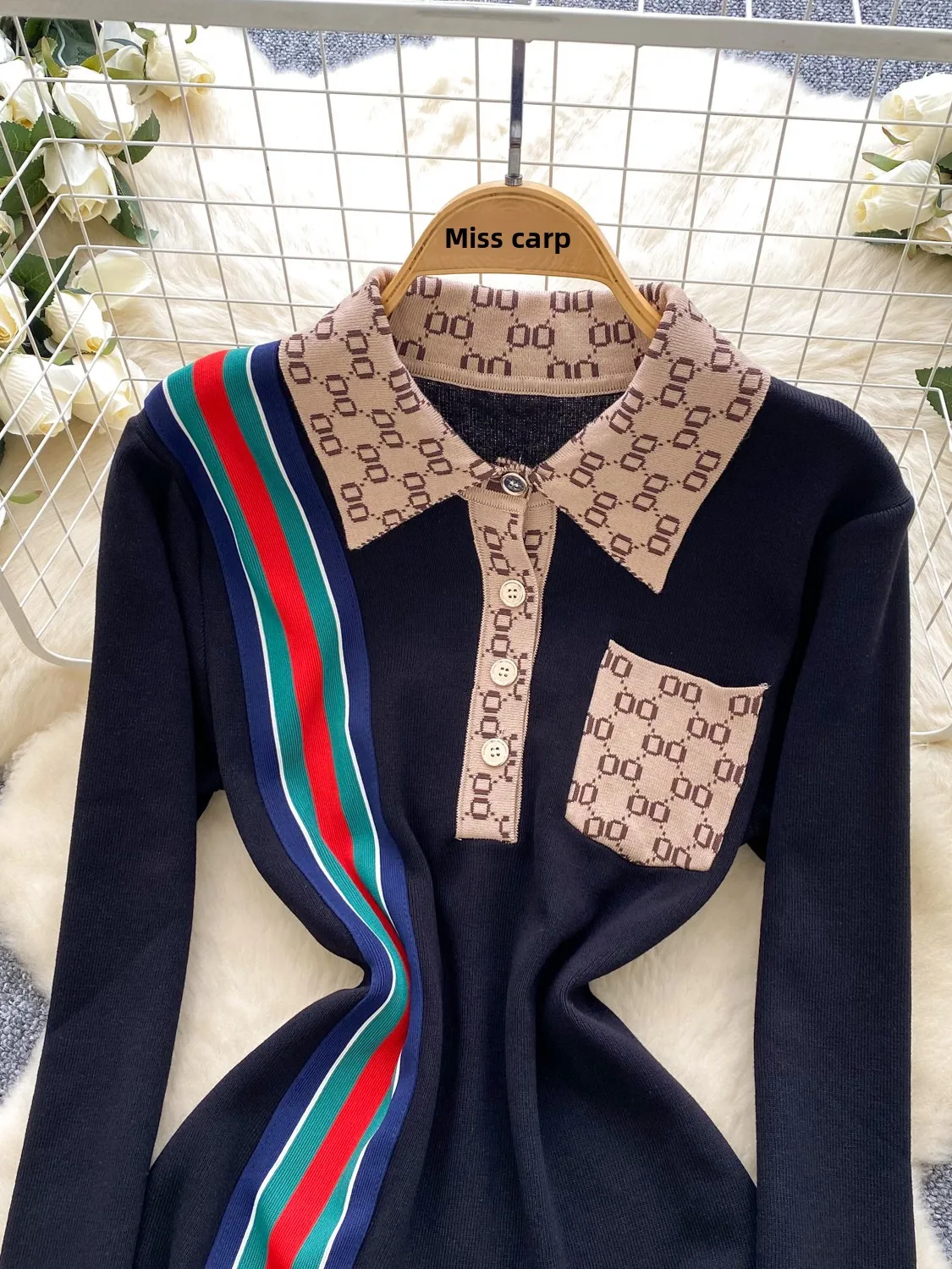 Dzianinowy kołnierzyk, długi sweter damski, wysoki stan, dopasowany krój w kształcie litery A, modny, kolorowy, idealny do pracy.