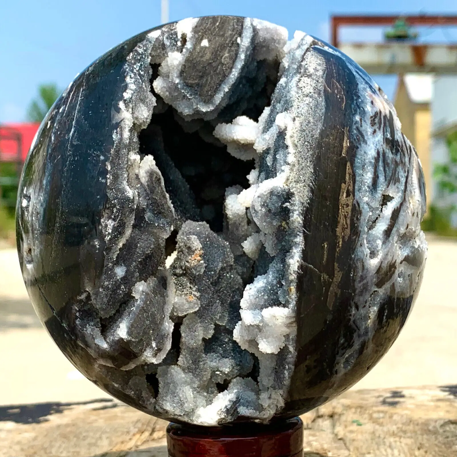 Natural sphalerite crystal cave quartz Sphere healing ball Specimen