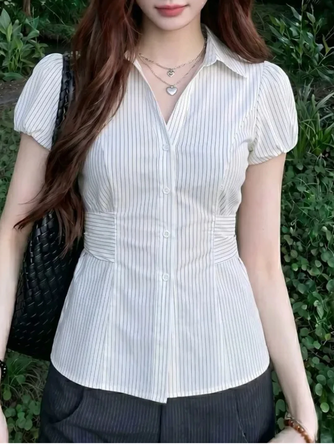 

plus Size Women's Korean Style Bubble Sleeve Shirt White Striped Short Sleeve Slimming Waist Design Summer Fashion Top