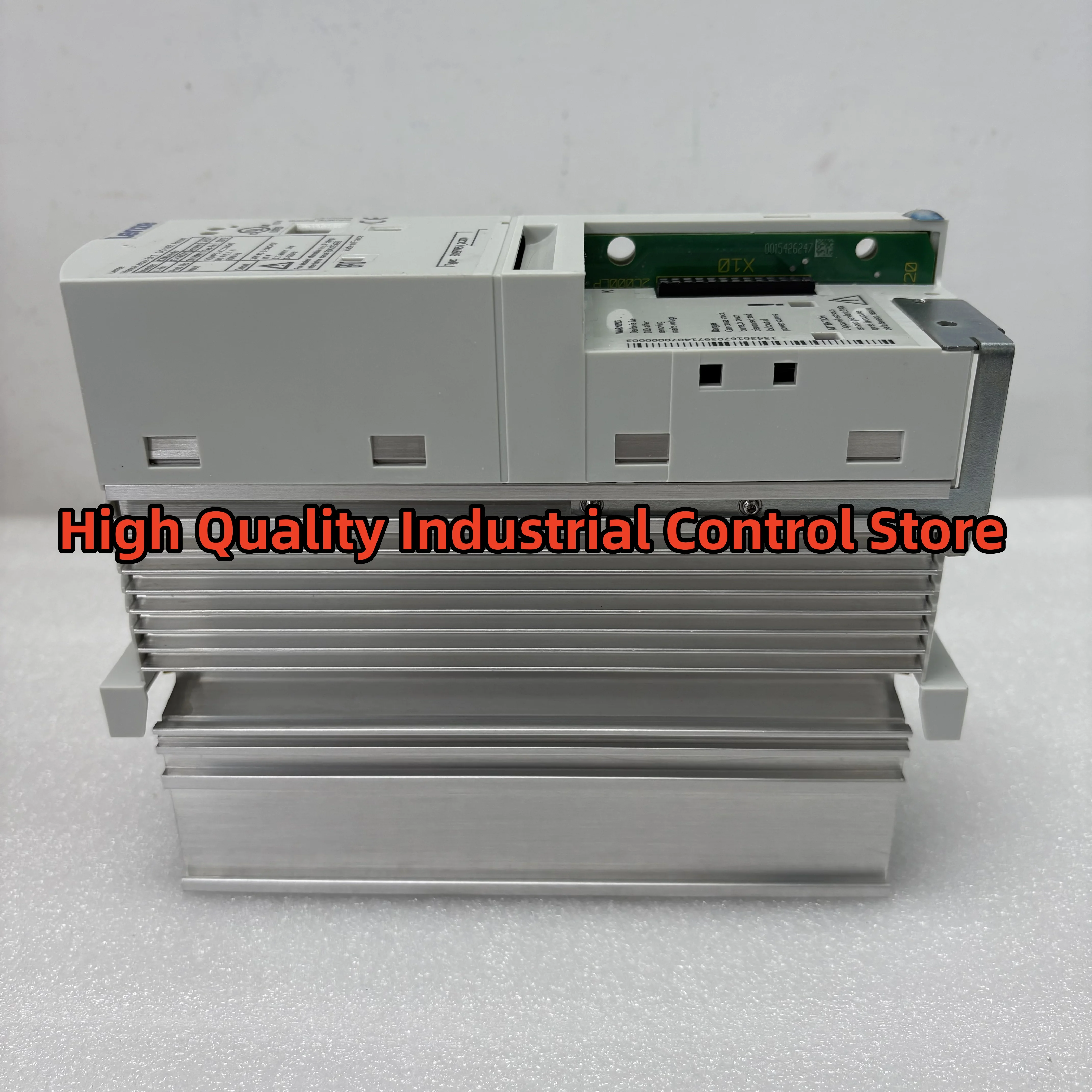 새로운 E82EV752K4C 인버터 E82EV752K4C200