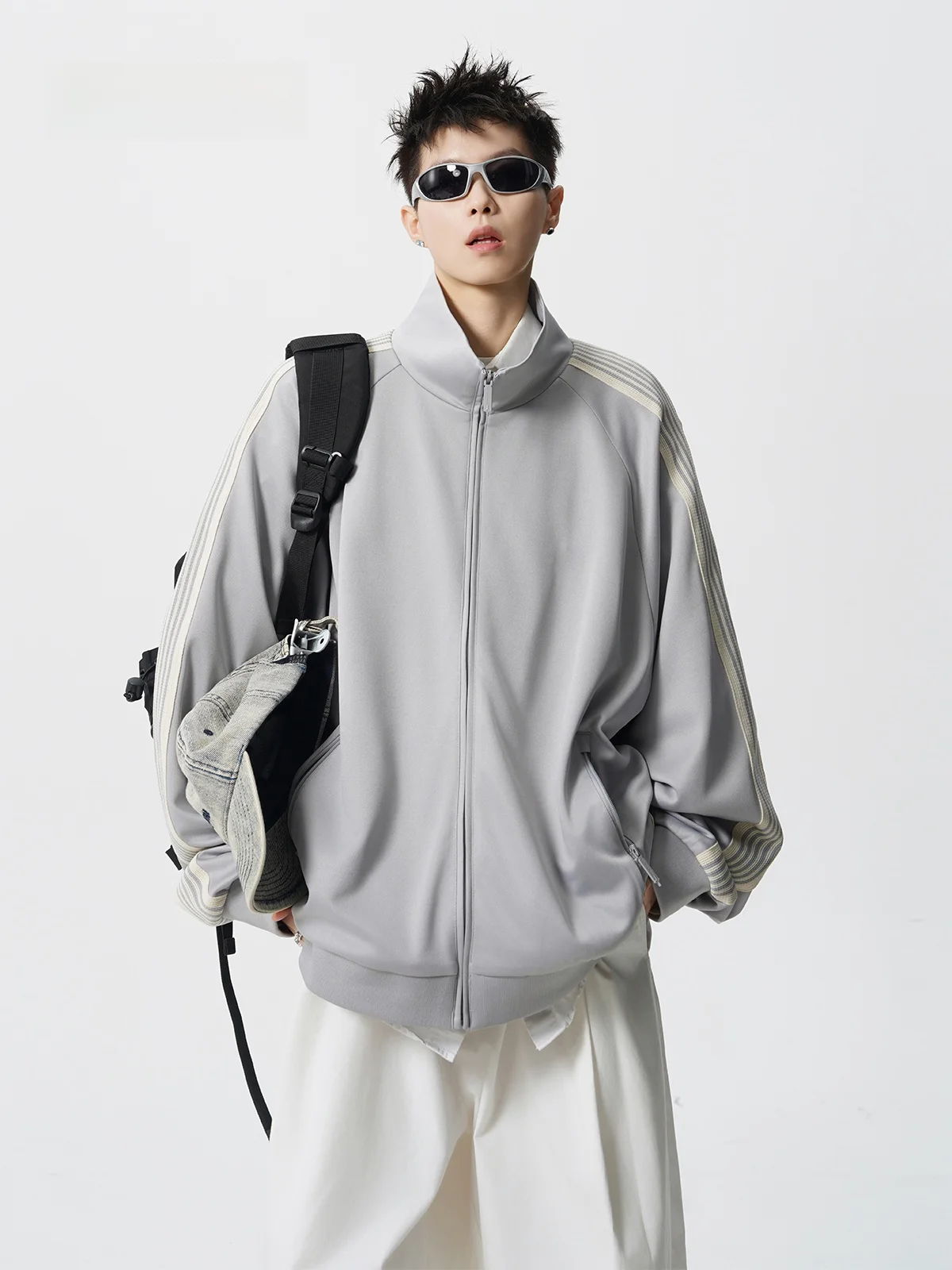 

Мужская спортивная куртка в американскую полоску, зимний тренд, брендовый универсальный открытый кардиган с воротником-стойкой, толстовка Cleanfit High Street Casu...