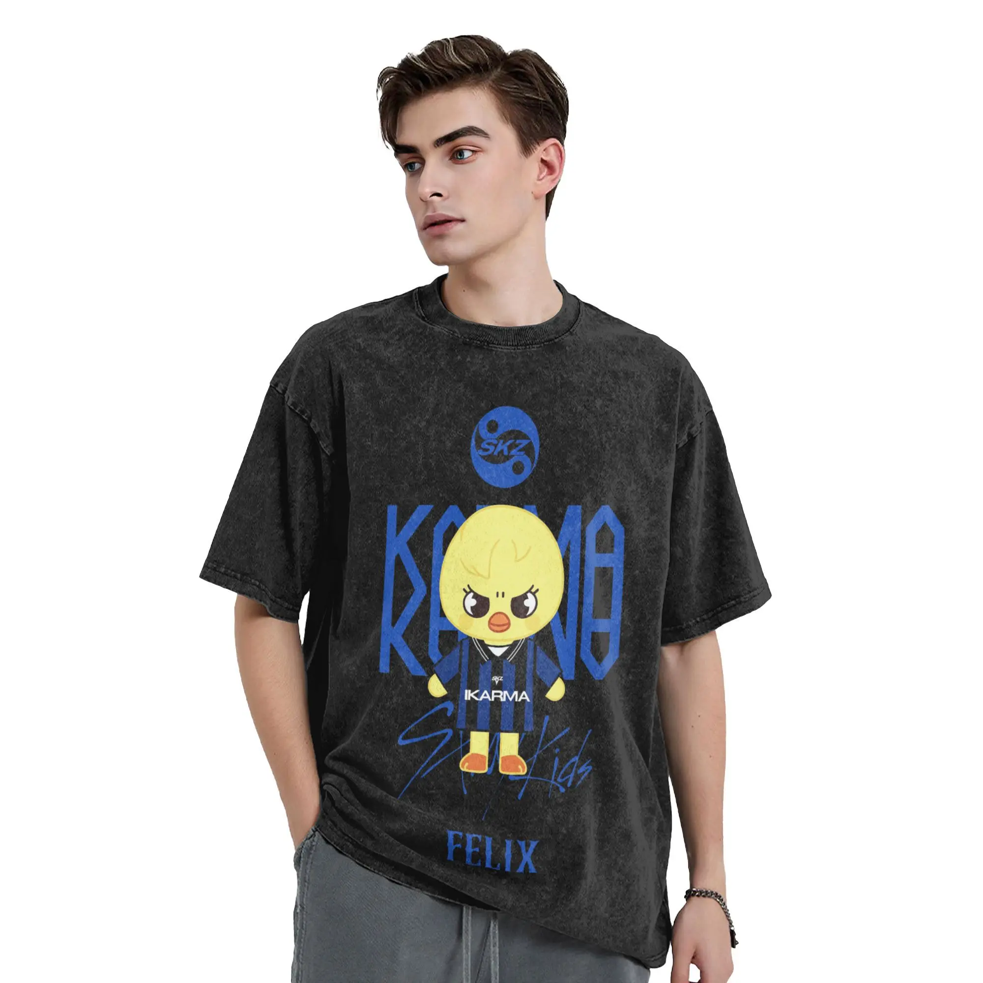 كارما تي شيرت تشانغبين هيونجين فيليكس موضة تي شيرت قصير الأكمام الشارع نمط التي شيرت الصيف عادية Crewneck المتضخم تيز