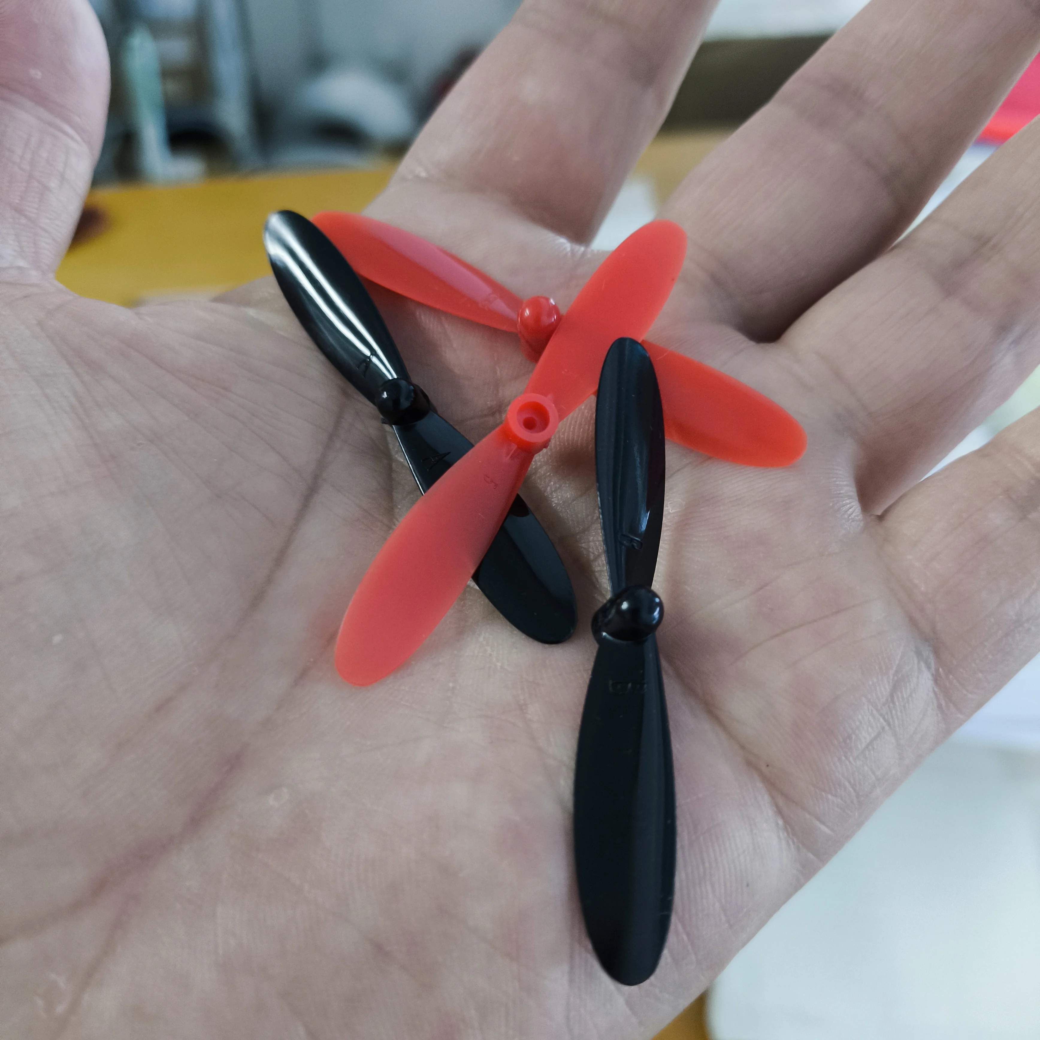 4pcs/lot 55mm Length 1mm Hole CW CCW Left Right Professional Plastic Propellers Screw Four Axis Aircraft Helicopter