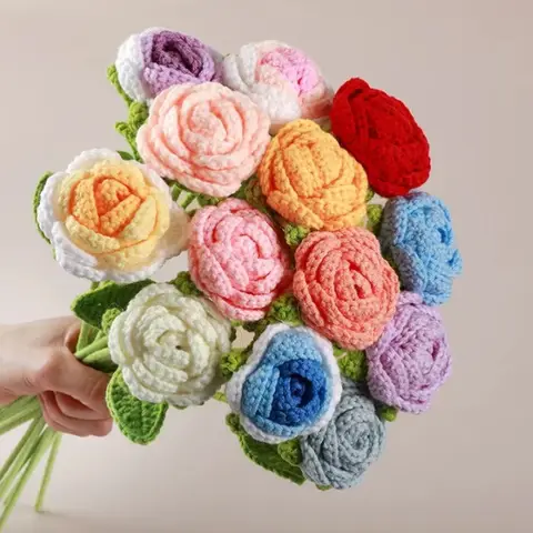 6pcs Multi-color DIY Knitting Bouquet Rose Flower Bouquet Hand-Knitted Fake Flowers Knit Flower Desktop Crochet Floral Bouquet