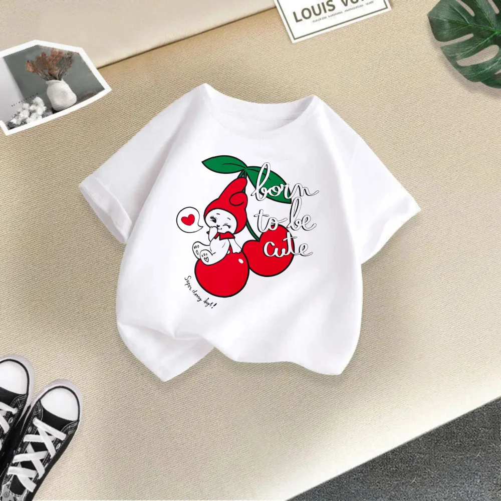 Fashionable girls 'short-sleeved children's T-shirts and undergarments – the new summer collection for 2026, including half-slee