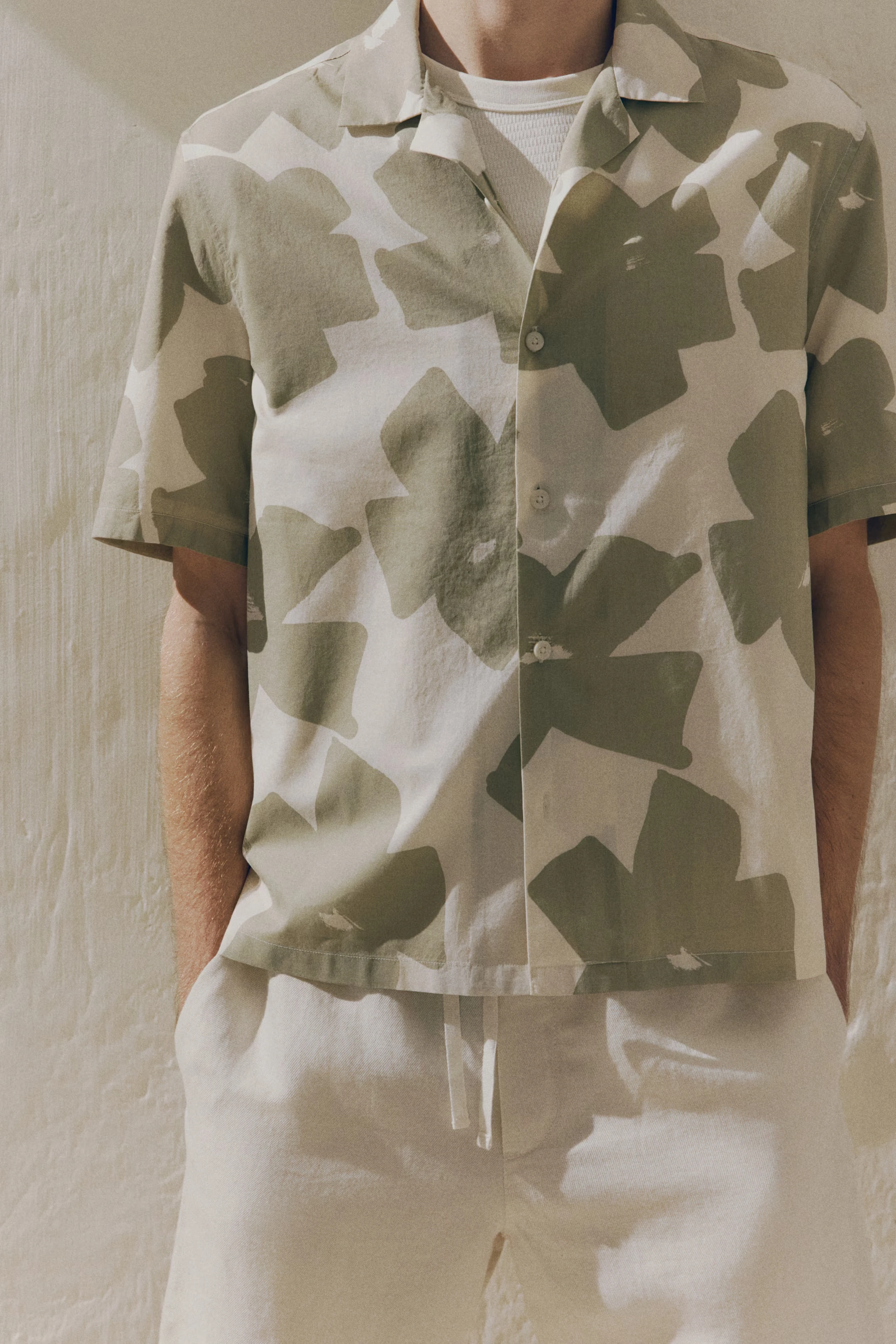 

Рубашка на пуговицах с цветочным принтом и 3D принтом в Гавайском стиле, унисекс, повседневная мужская/женская уличная одежда с коротким рукавом, модная модная одежда