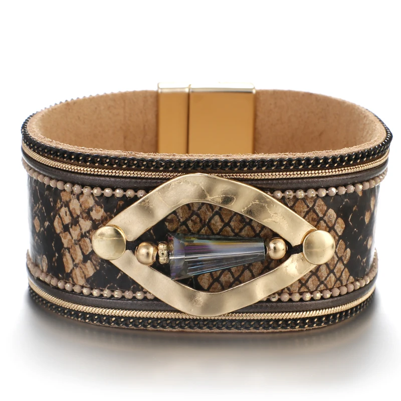 

Amorcome Fashion Crystal Bead Metal Charms Wrap Bracelets for Women Animal Print Snake Skin Multilayer Leather Bracelet Jewelry