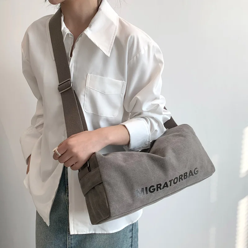 

Canvas Sports Bag Women Large Capacity Leisure Sport Backpack Outdoor Travel Fitness Bag Carry on Luggage Bags for Women Сумка