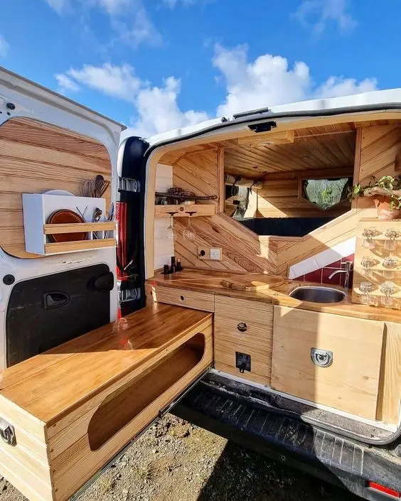 

Large Storage Space RV Cabinet Set Can Extend Outdoor Table Light Aluminum RV Furniture Waterproof and Durable