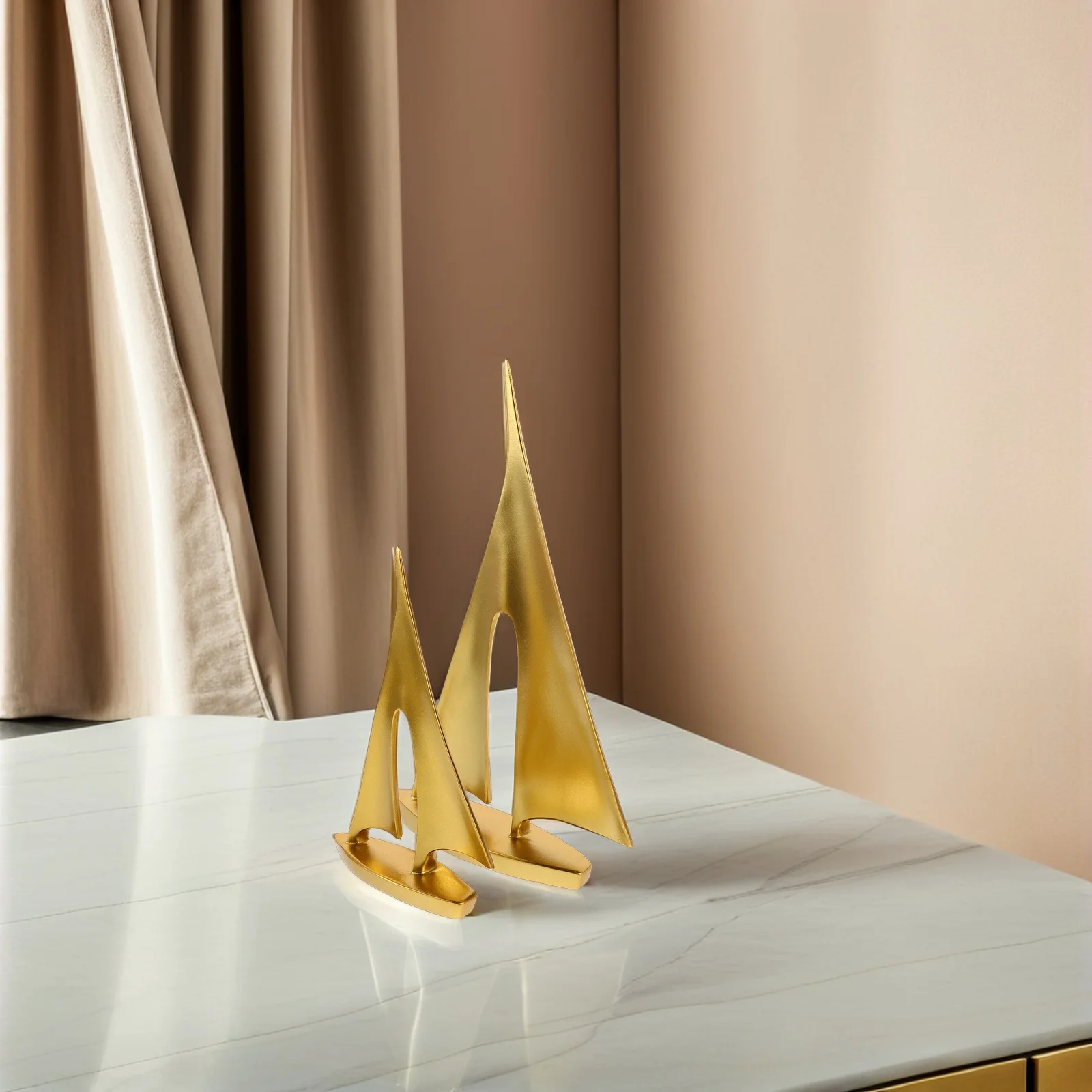 

2pcs Golden Sailboat Sculpture Resin Modern Sailing Ship Tabletop Decor For Living Room Wine Cabinet Coastal Home Decoration