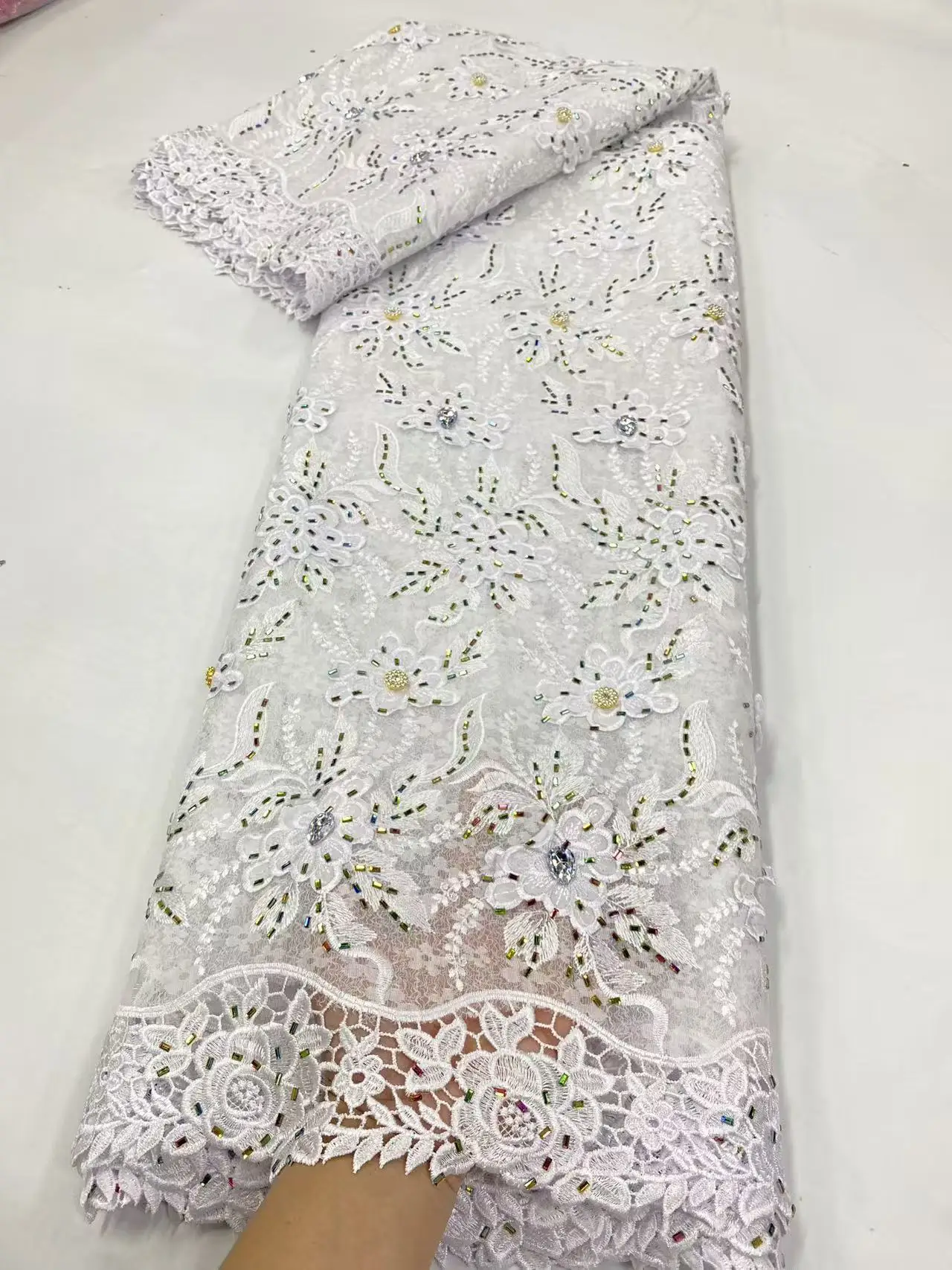 

2025 Высококачественная нигерийская тюлевая кружевная ткань для свадебного платья с вышивкой камня, вечерние гипюровые шифоновые шитья, платье 5 ярдов Hm207-1