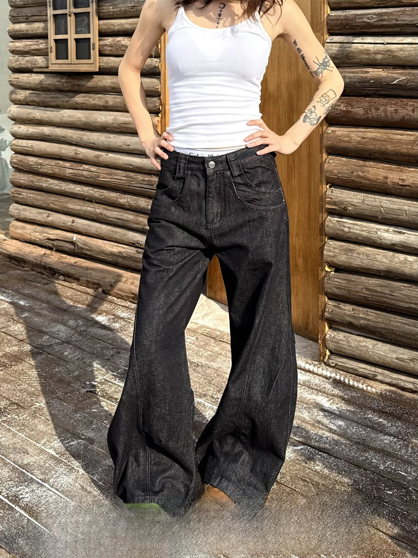 

Don Cry Original Cowboys Asymmetric Loose Leg Men's Jeans American Style Casual Straight Cut Denim Pants for Ladies