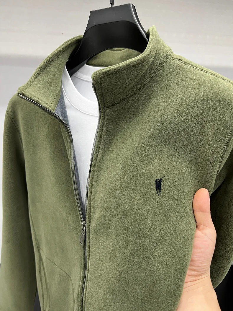Luxuriöse Plüsch-Winterjacke mit Stehkragen für Herren, Designer-Marke, Pony-Stickerei, Modischer und Bequemer Reißverschluss-Mantel – Detail 4