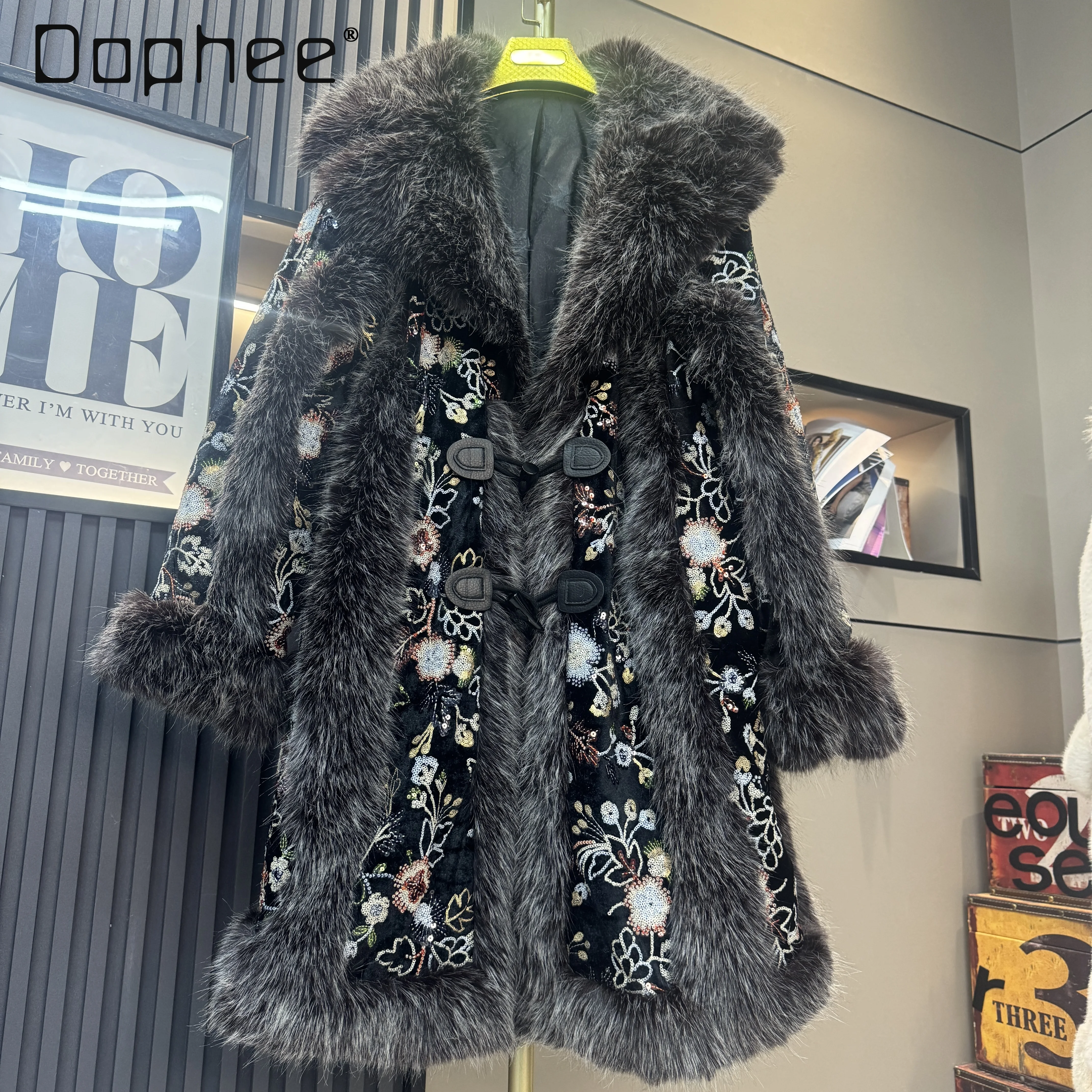 

2025 Autumn Winter Fashion Heavy Fur Sequin Faux Leather Patchwork Stylish Thickened Coat Cold-Proof Jacket Women