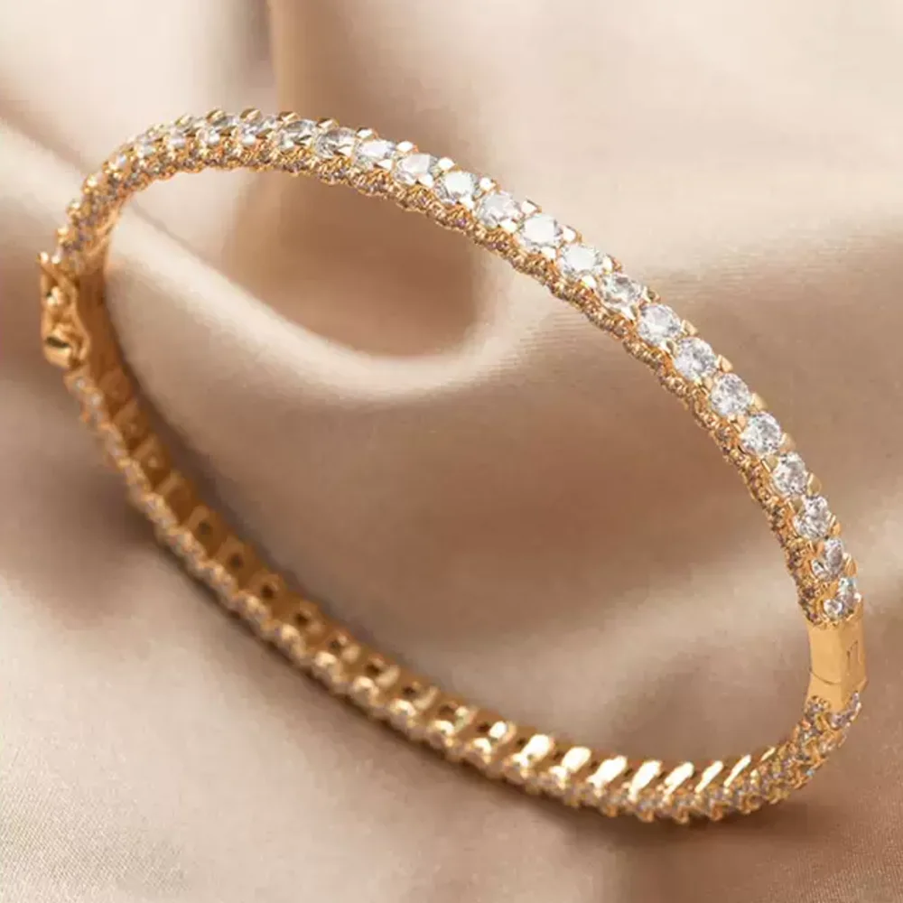 Top Quality Fashion Lovely Bangle Pure Sterling 925 Silver Jewelry For Women Design Bangle Cute Diamond Party Gift Jewelry