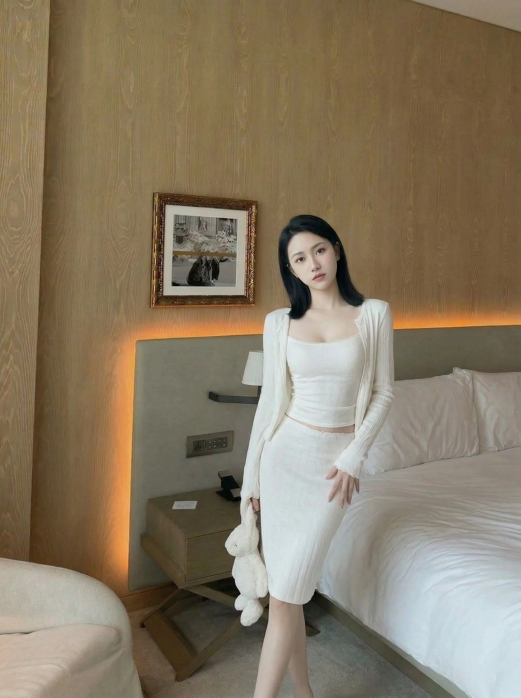 

Весенне-летний хлопковый дышащий комплект из кардигана и юбки для женщин, три предмета, в стиле Pure Desire, модный женский ансамбль