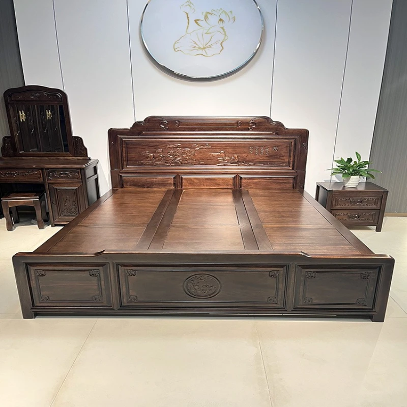 

Chinese classical carved double master bedroom 1.8 meters wedding bed