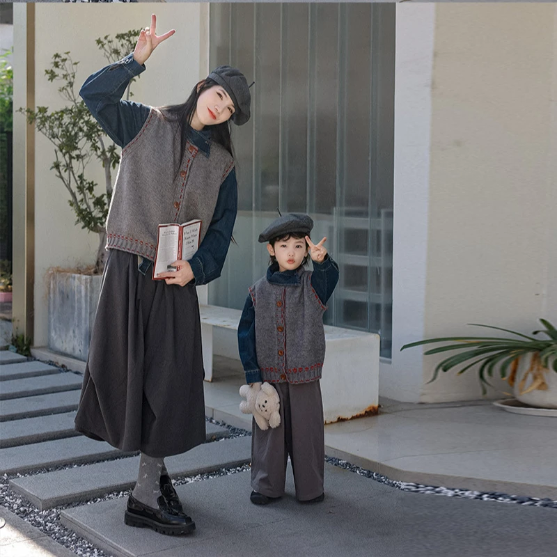 Vintage Mother and Baby Boy Girl Same Clothes Mom and Son Daughter Matching Denim Long Sleeve Shirts + Knitted Vest Sweatshirts