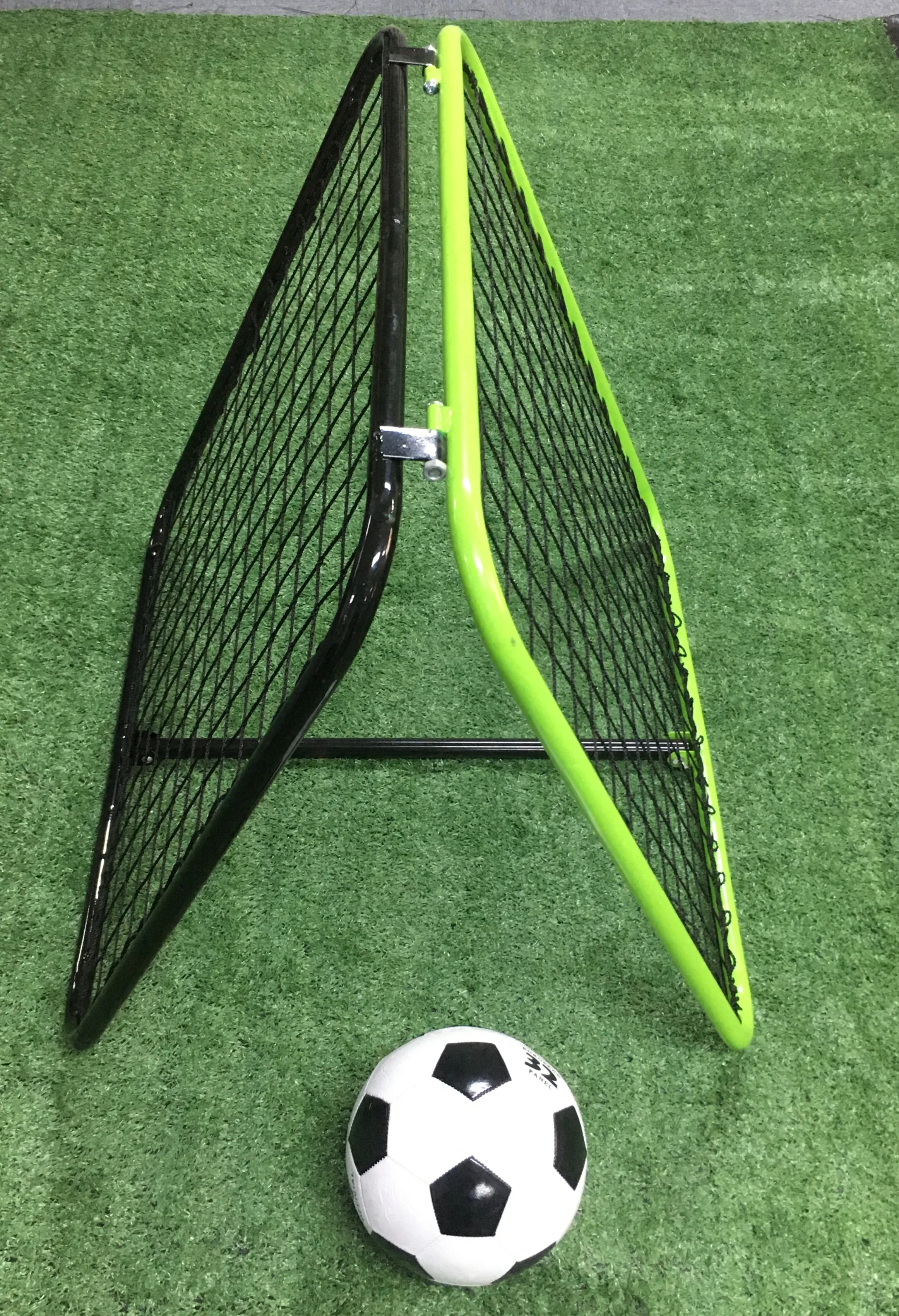 

Hot Selling High Quality Folding Football Bouncing Ball Training Net Football Goalie Equipment